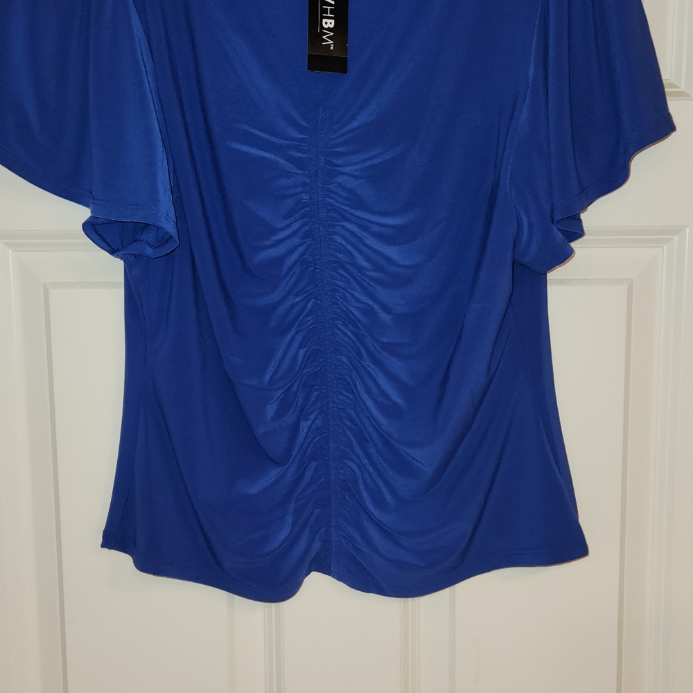 BLOUSE
